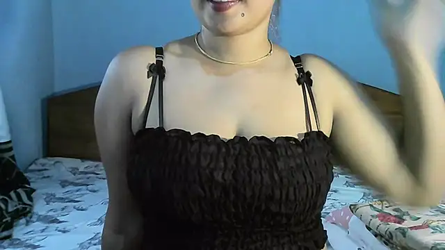 LoveTrainX online show from March 6, 5:24 am