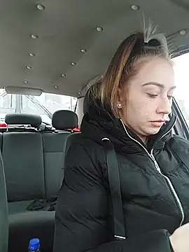 Reina Cummings online show from January 16, 6:20 am