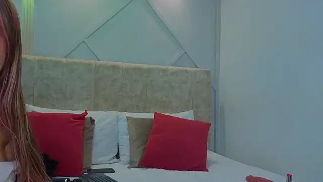 nami sweet  online show from September 20, 3:49 am