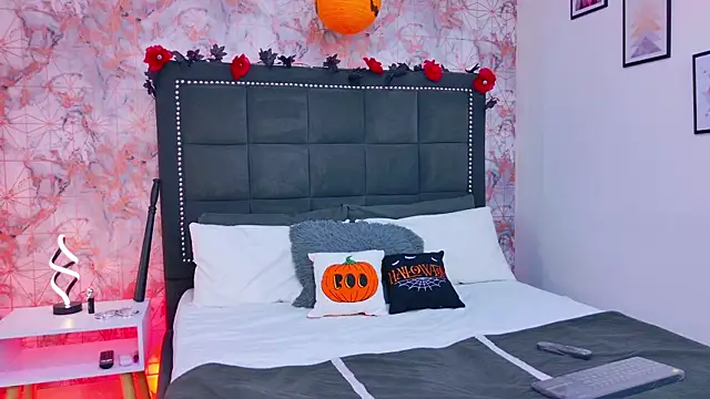 Angelique Angell online show from October 16, 8:22 pm