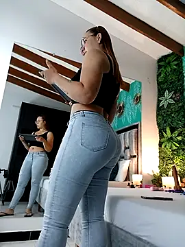 AlissonPeach01 online show from October 30, 1:56 pm