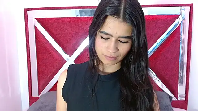 luna starr69 online show from September 10, 7:25 pm