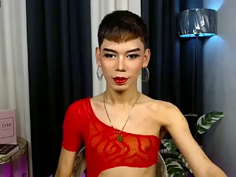 MissTransStella69 online show from September 19, 1:43 pm