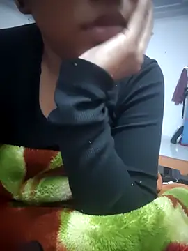 HOTSEXY KAVYA online show from December 5, 5:03 pm