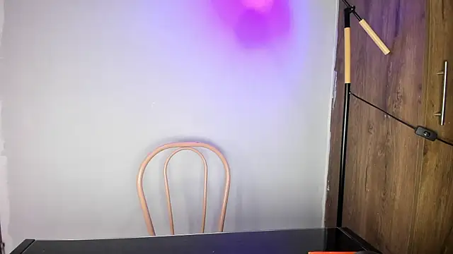 khate smith online show from April 19, 3:56 pm