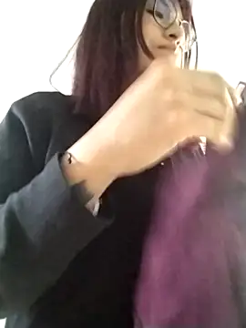 Katyuskka love online show from November 18, 9:05 pm