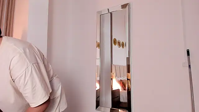 Rachell Jamess online show from October 3, 3:55 am