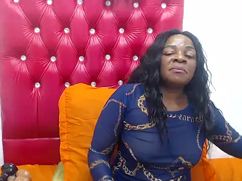 CASSANDRASTONE46 online show from September 29, 7:08 pm