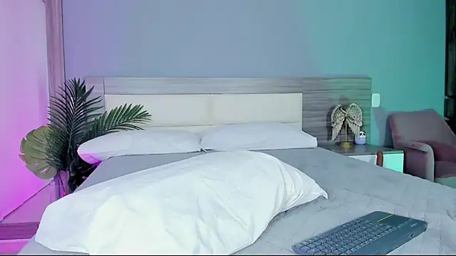 Alaiaguerra online show from September 22, 8:18 pm