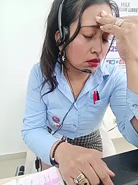 PAULA20- online show from November 25, 1:02 pm