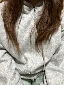 mayu06000 online show from February 5, 4:21 pm