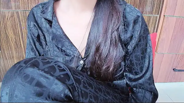 mylove20022 online show from February 23, 5:56 pm