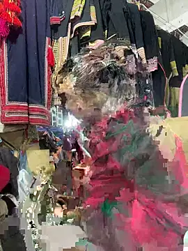 Nhung584 online show from April 24, 3:42 am