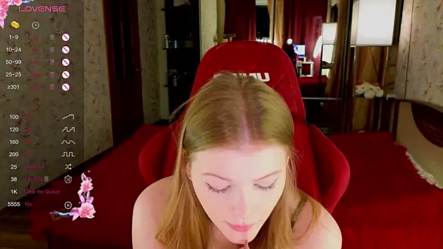 Jenny Skinner20 online show from April 19, 5:13 pm