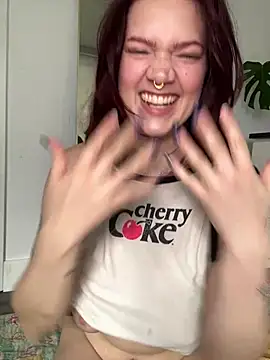 zarialove online show from March 4, 7:09 pm