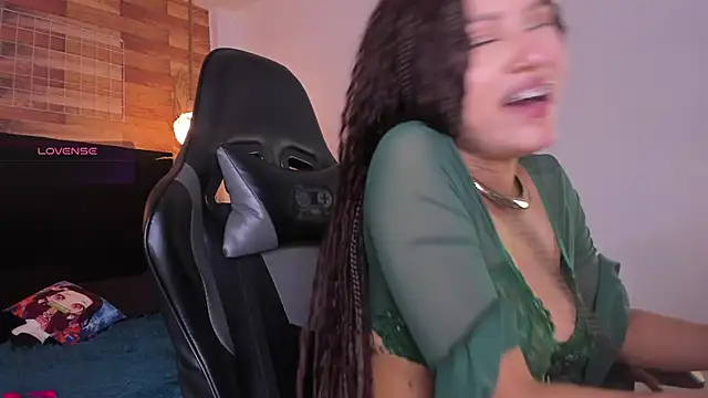 Emily brown04 online show from October 18, 2:09 pm