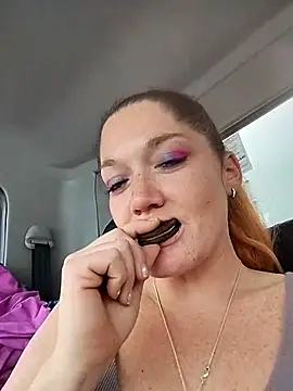 SnowBunny1224 online show from December 2, 7:27 pm