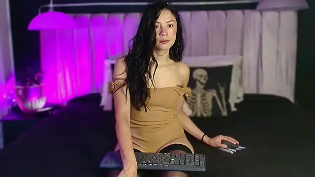 Dannyaa  online show from September 27, 1:18 pm