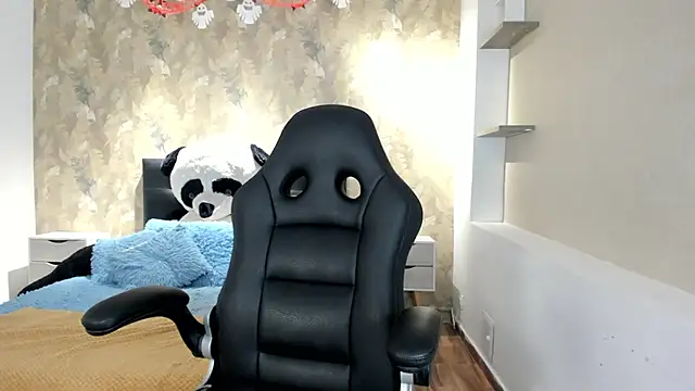 Saya Amaretto1 online show from October 21, 8:13 pm