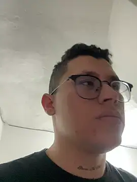 Kurtxxx22 online show from June 16, 5:08 am