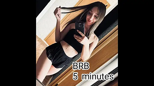 sheillawood online show from October 19, 2:02 am