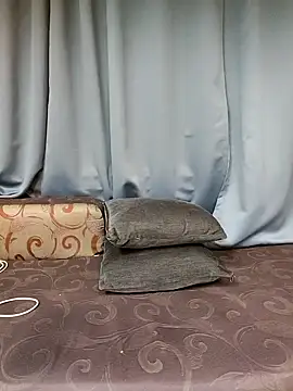 Misss-julli online show from September 19, 5:34 pm