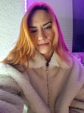 SlimBellaa online show from November 15, 10:44 pm