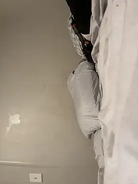 honestlychina online show from March 2, 11:28 am