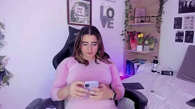 Lana Herondale online show from September 18, 9:46 pm