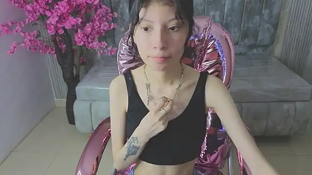 verana s online show from December 3, 8:11 pm