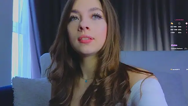 VirginiaHouston online show from November 26, 6:36 am