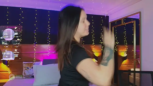 hanna kimura online show from October 19, 8:00 pm