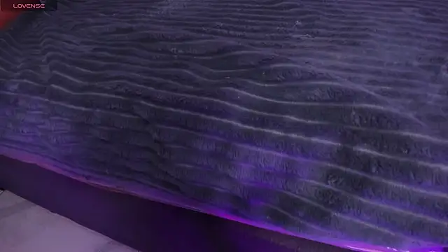 yasmin rahal online show from January 17, 7:54 pm