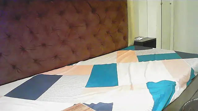 elize   online show from January 11, 11:26 am