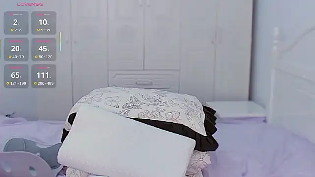 XiaoNana  online show from September 25, 1:37 am