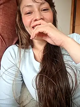 anita toro  online show from March 11, 4:20 pm