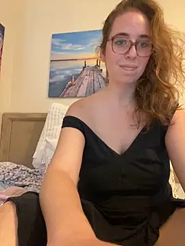 sweetsocalgirl online show from September 14, 11:35 pm