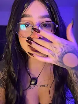 Liz rogers x online show from March 27, 5:31 am