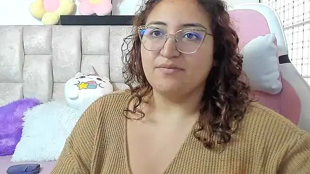 charlloteevans X online show from September 17, 4:16 pm