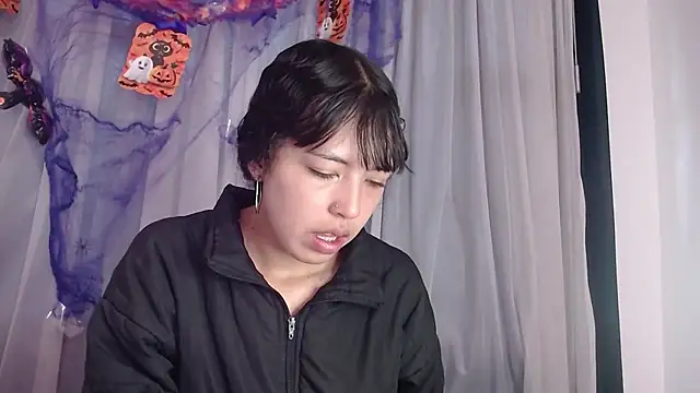 malejahotcs01 online show from October 15, 11:57 am