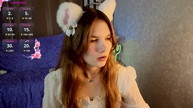 Nika OMG online show from October 3, 8:25 pm