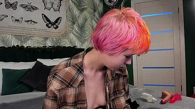 CarolineRichter online show from December 5, 12:43 am