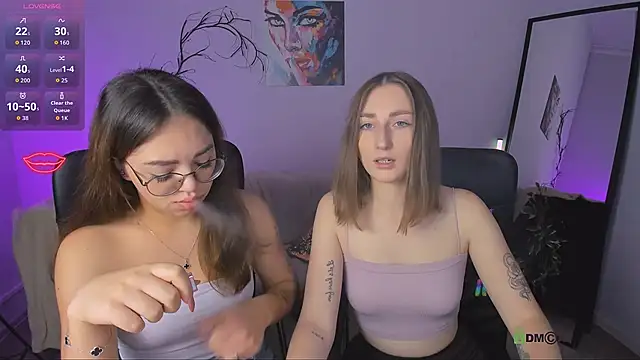 eva smiith  online show from October 13, 5:43 am