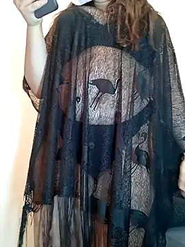 Queen-15 online show from February 1, 12:20 am