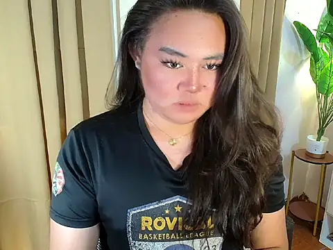 ursexy ceciliaxx online show from May 6, 6:45 pm