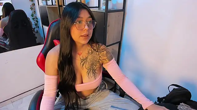 Keyla Cutte online show from October 12, 4:04 am