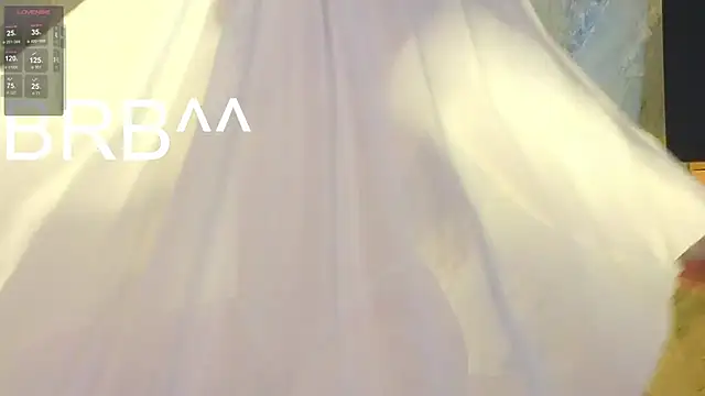 miss bubbles  online show from October 14, 12:46 am