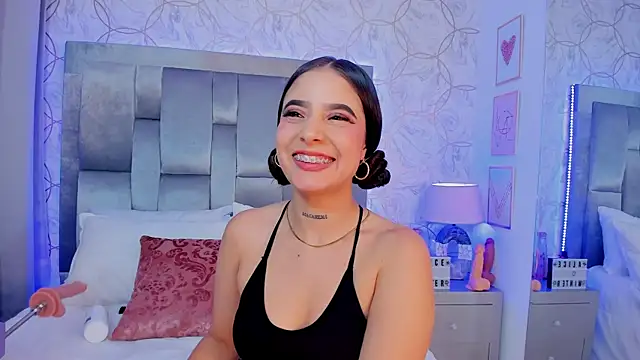 AlliceWinter online show from September 29, 4:23 pm