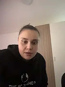 FemmeAffair online show from February 15, 1:30 am