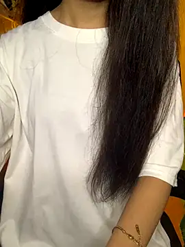 Nhinhi18 online show from October 8, 3:49 pm